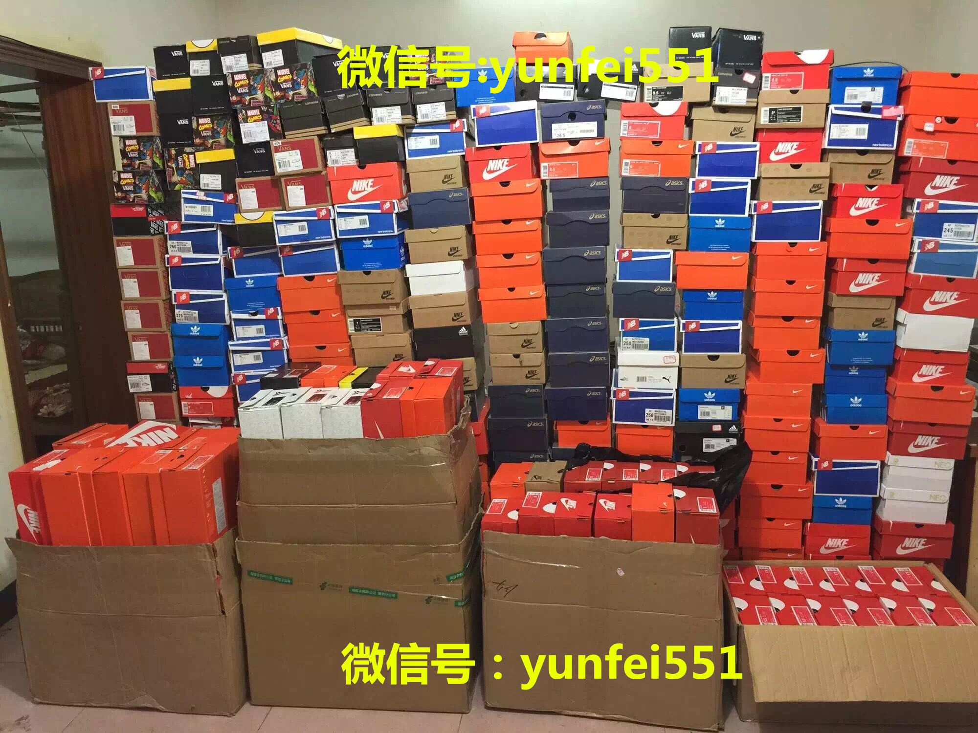 这是第2张莆田工厂运动鞋批发主营耐克阿迪新百伦万斯AJ的货源图片