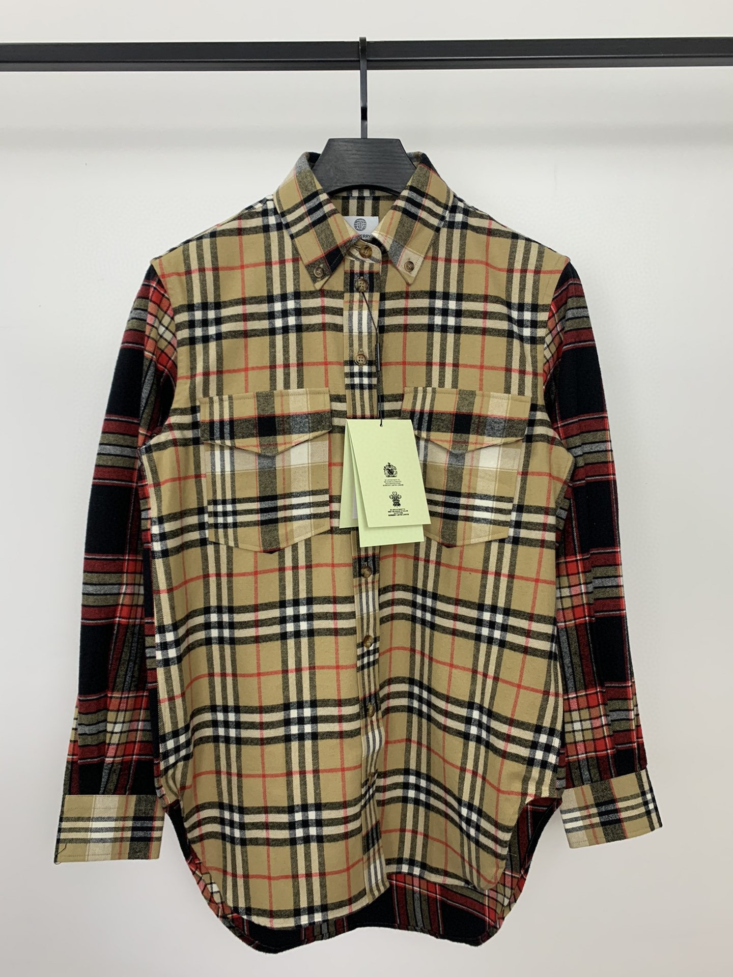 男装复刻名牌衣服(男装复刻名牌衣服有哪些)-第2张图片-鞋城号