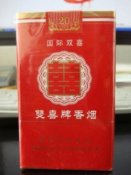 红双喜香烟价格全览，百年龙凤系列详解与报价 - 2 - 635香烟网
