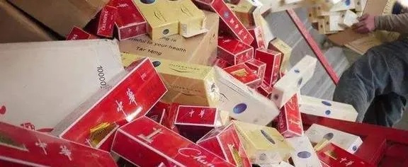 揭秘高仿云霄烟市场内幕，微信交易需谨慎！ - 1 - www.680860.com微商资讯网