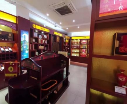 探寻某东烟酒专卖店的神秘位置，一探究竟！ - 2 - www.680860.com微商资讯网