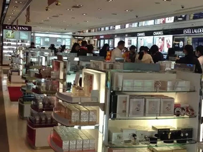 探索台湾机场免税店，香烟价格与购物体验全攻略 - 1 - www.680860.com微商资讯网