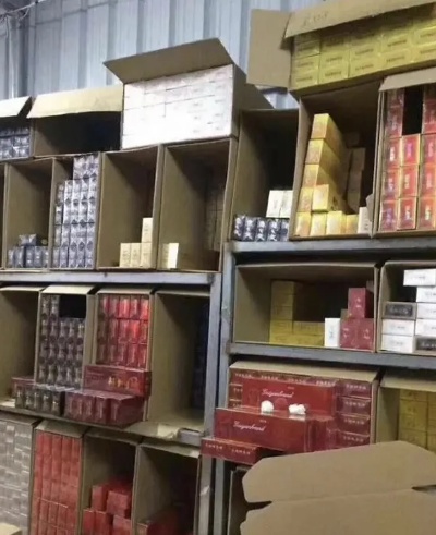 云霄直供，一手货源，批发优选，品质保障 - 1 - www.680860.com微商资讯网