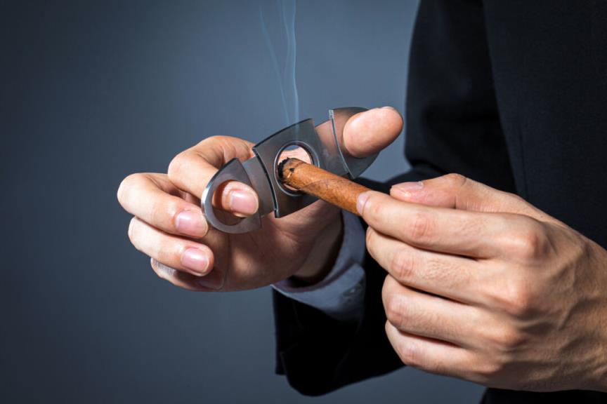深度解析红塔山硬经典云霄烟的进货秘密