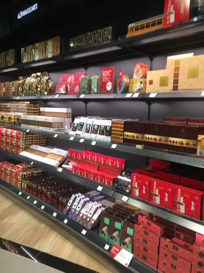 珠海免税店探秘，香烟品牌与购物体验 - 3 - www.680860.com微商资讯网